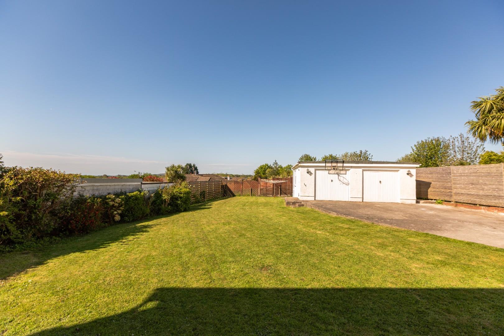 Tirmynydd Road, Three Crosses, Swansea, SA4 3PB